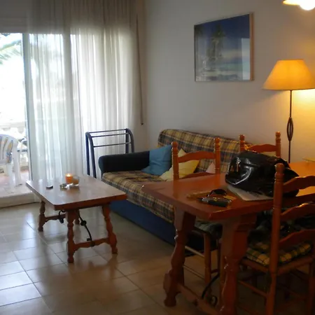 Apartment Vista Bahia 13 - En Primera Linea De Mar A Pocos Metros Del Centro De Con Aparcamiento. - Es-228-186 *